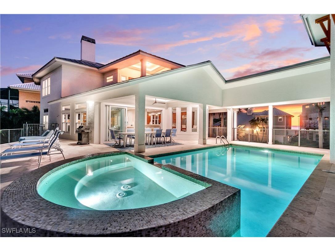 220 Barefoot Beach Boulevard Bonita Springs FL 34134 225066486 image3