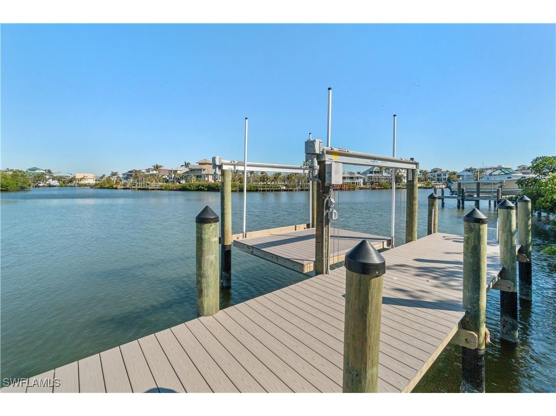 220 Barefoot Beach Boulevard Bonita Springs FL 34134 225066486 image5