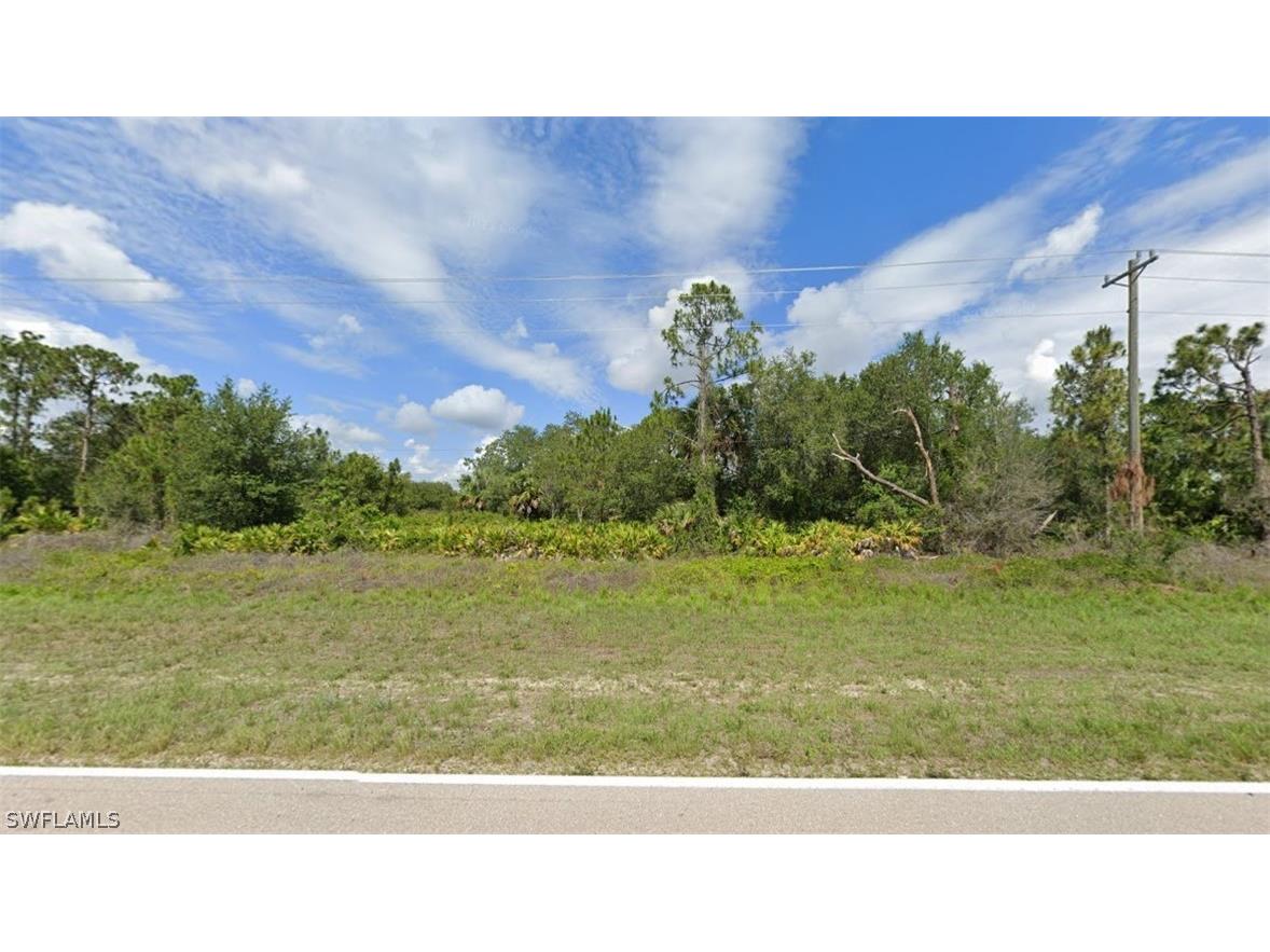 220 Columbus Boulevard S Lehigh Acres FL 33936 224033614 image1