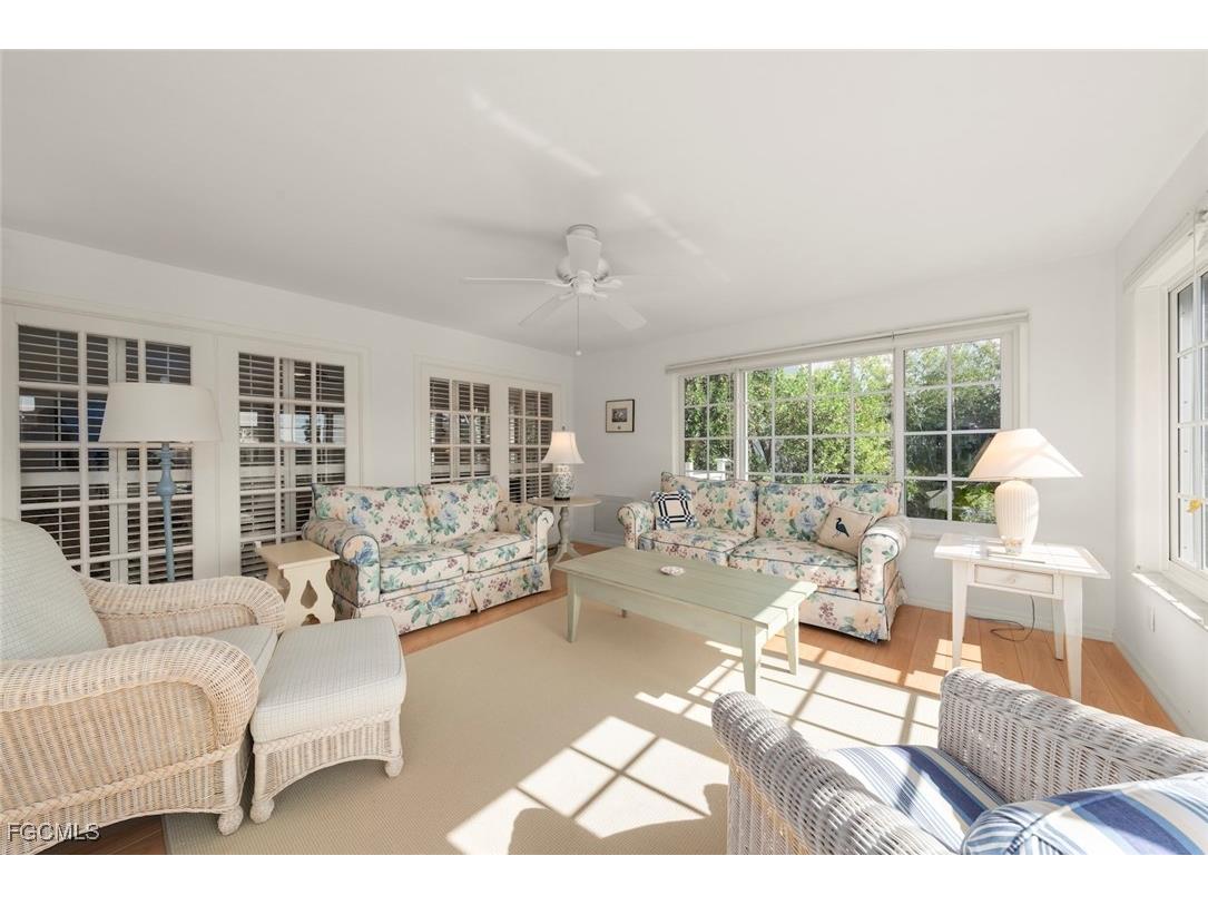 220 Daniel Drive Sanibel FL 33957 2025019581 image16