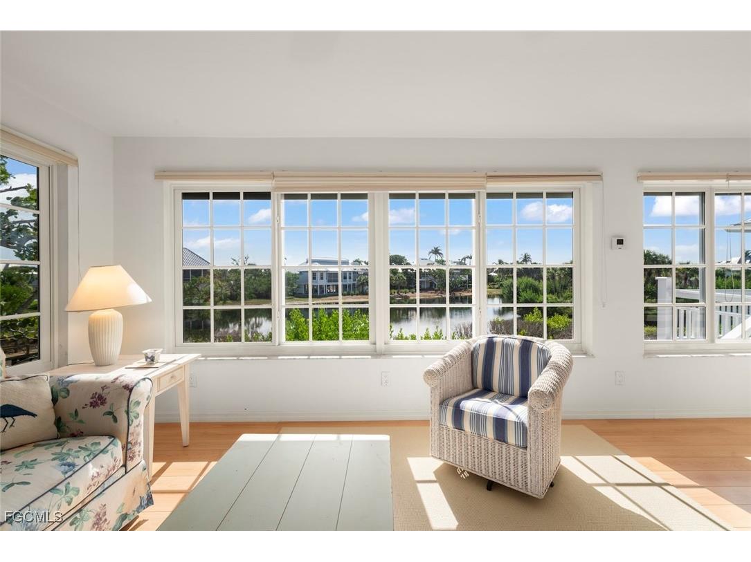 220 Daniel Drive Sanibel FL 33957 2025019581 image18