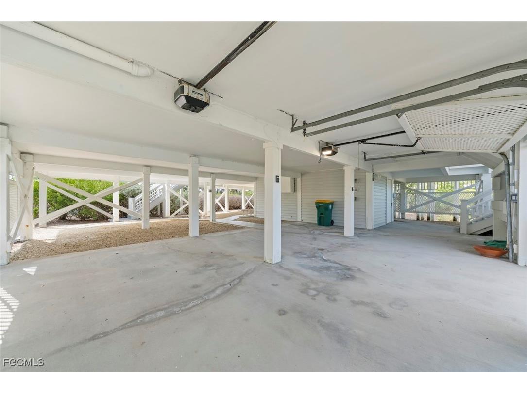 220 Daniel Drive Sanibel FL 33957 2025019581 image37