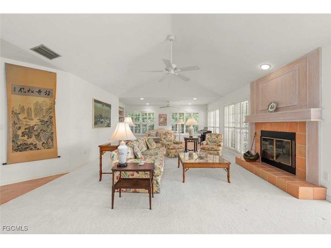 220 Daniel Drive Sanibel FL 33957 2025019581 image6