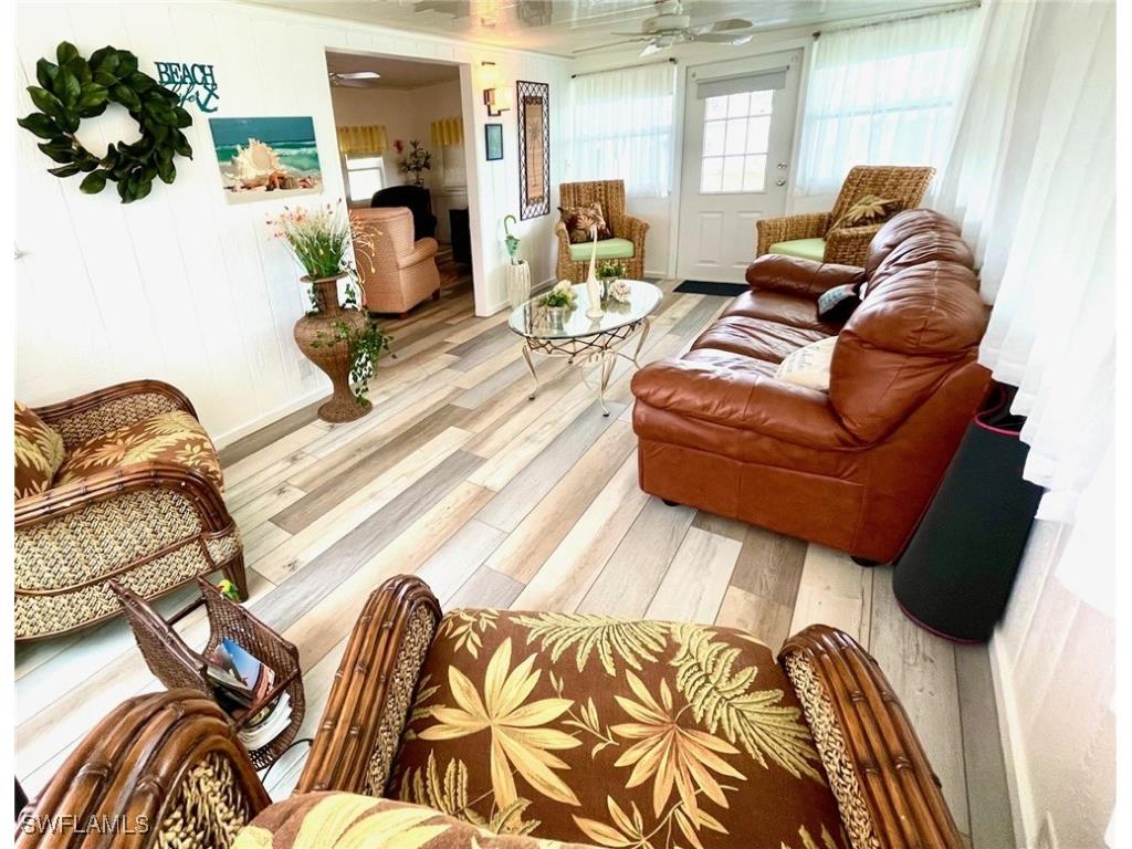 220 Derwent Boulevard Fort Myers FL 33908 225073193 image8