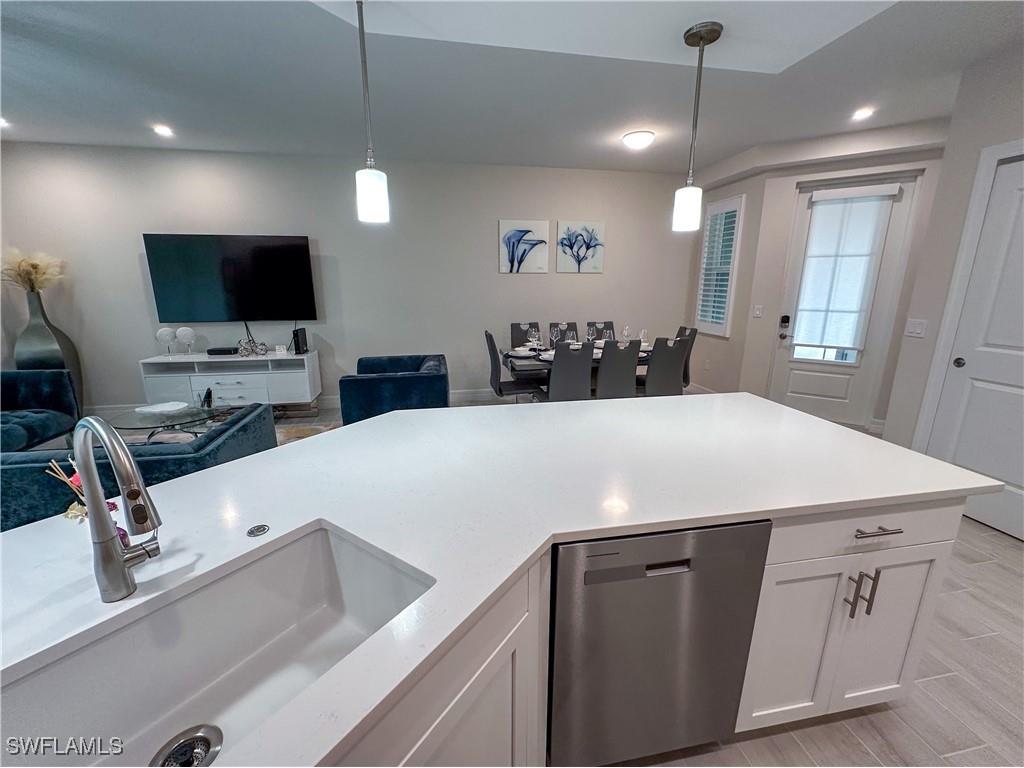 220 Indies Dr E #101 Naples FL 34114 225072380 image16