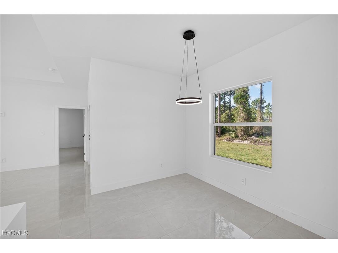 220 Lomax Avenue S Lehigh Acres FL 33974 2025025143 image8