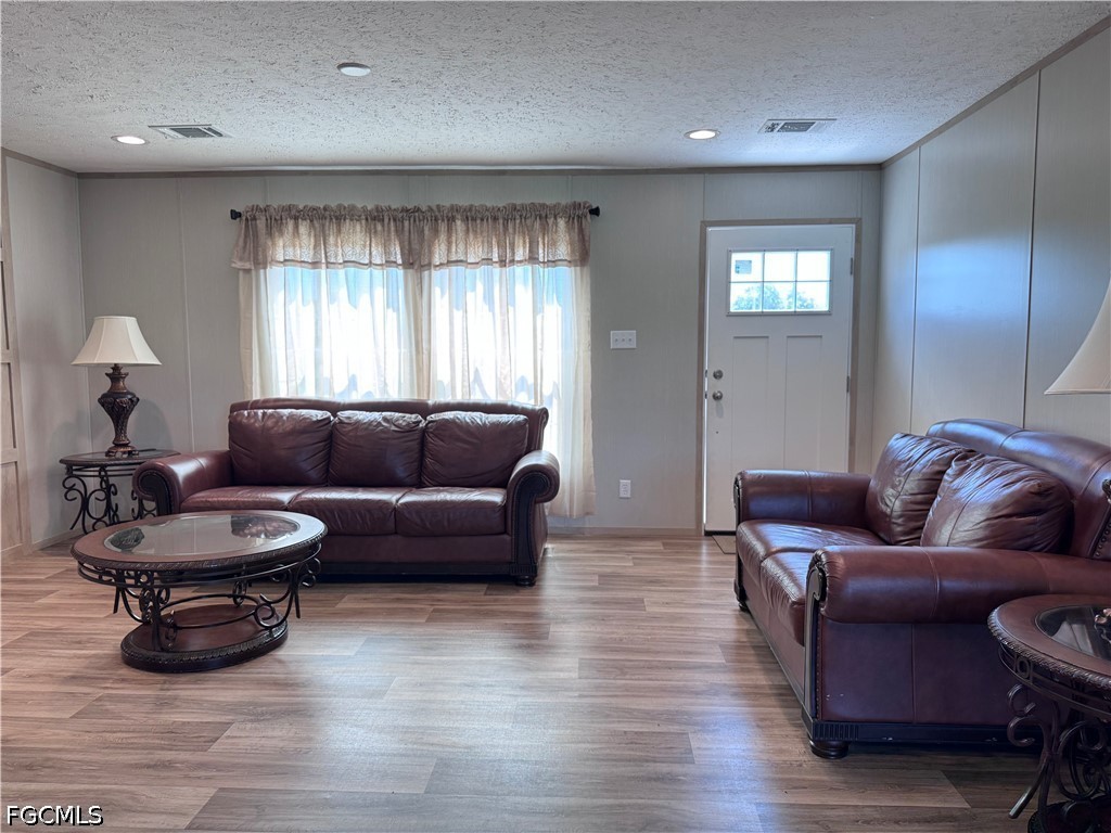 220 N Zambria Street Clewiston FL 33440 2026026899 image4