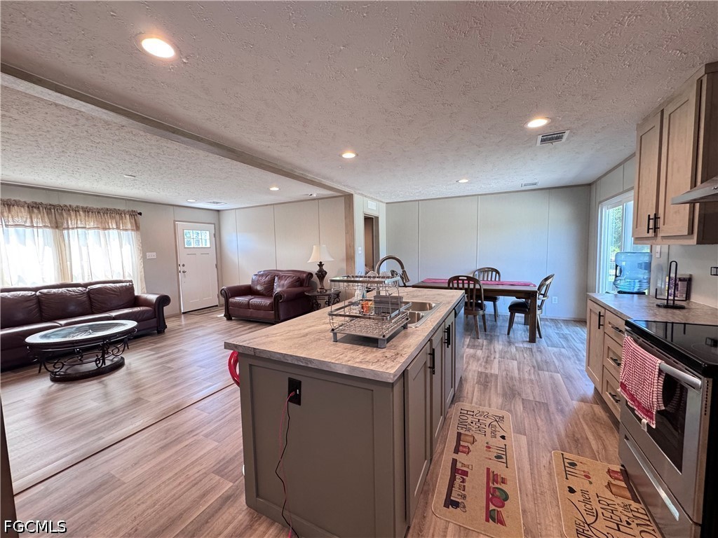 220 N Zambria Street Clewiston FL 33440 2026026899 image8