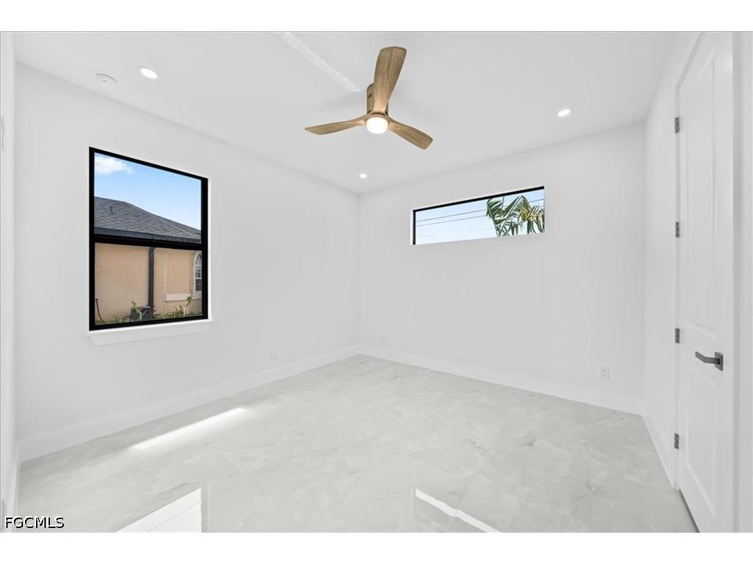 220 NE 9th Street Cape Coral FL 33909 2026018853 image19