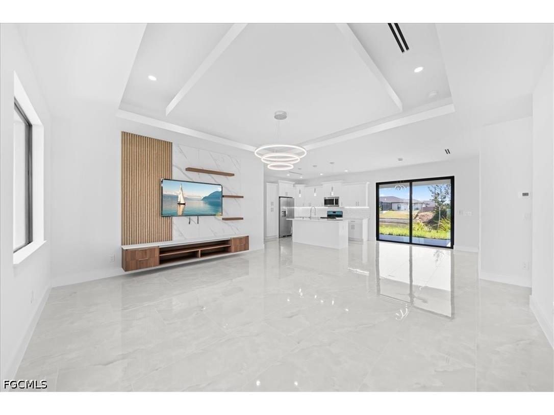 220 NE 9th Street Cape Coral FL 33909 2026018853 image7