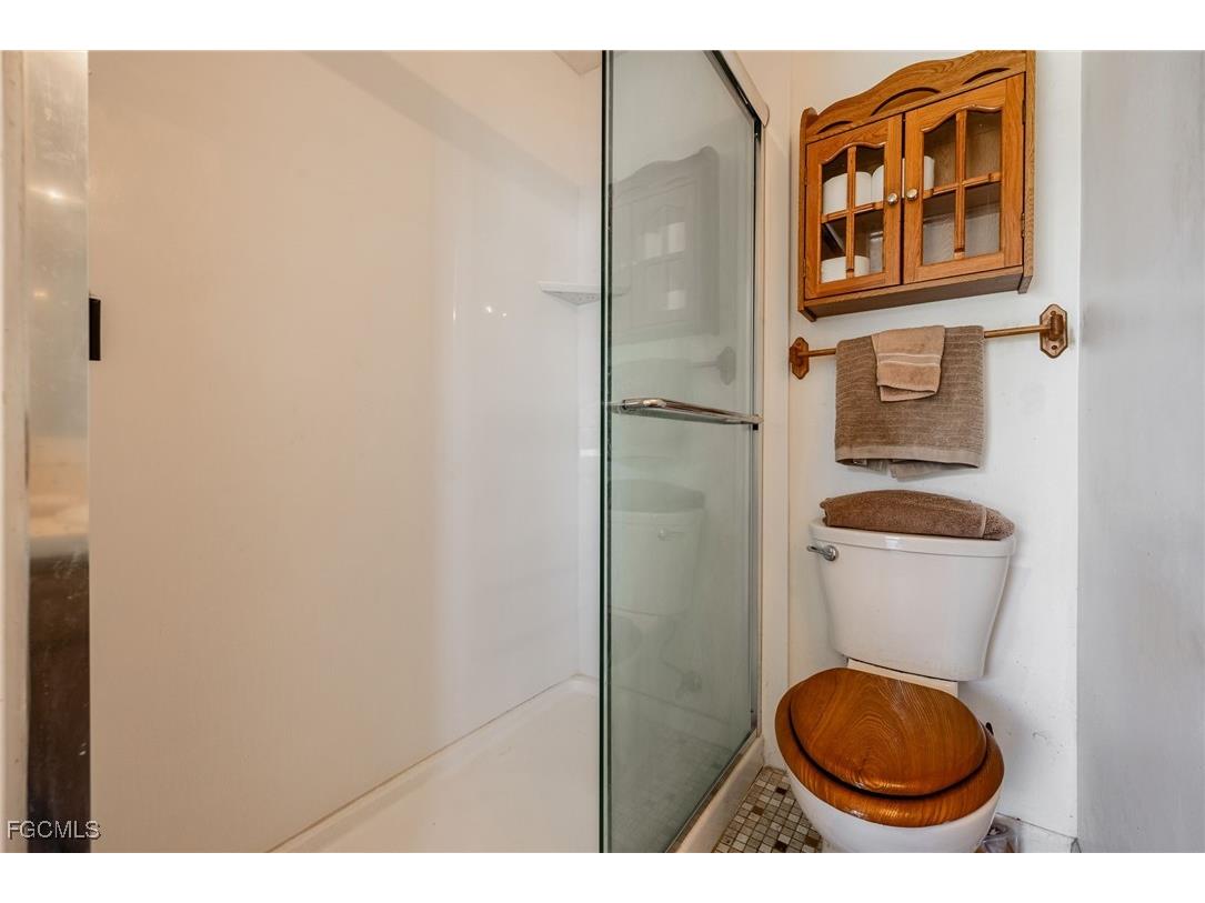 220 Oakmont Parkway Lehigh Acres FL 33936 2025014474 image24