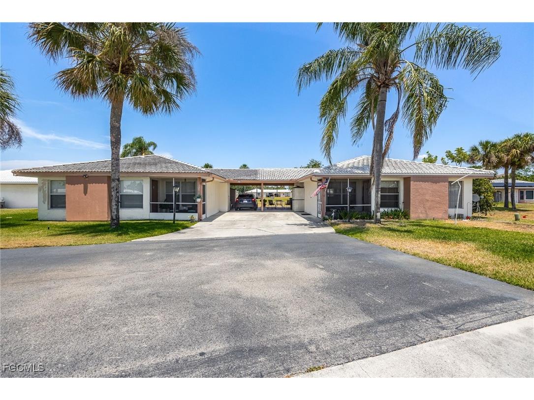 220 Oakmont Parkway Lehigh Acres FL 33936 2025014474 image36