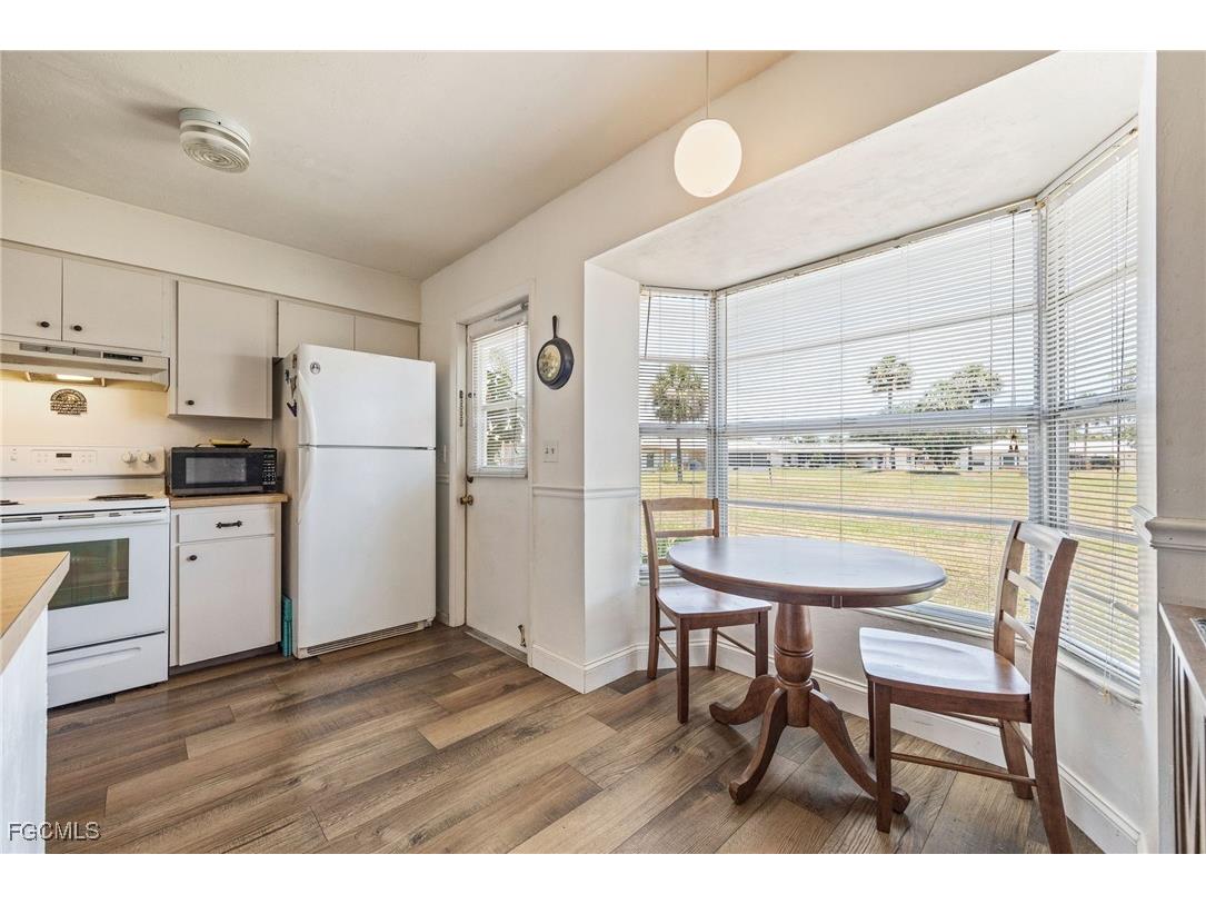 220 Oakmont Parkway Lehigh Acres FL 33936 2025014474 image44