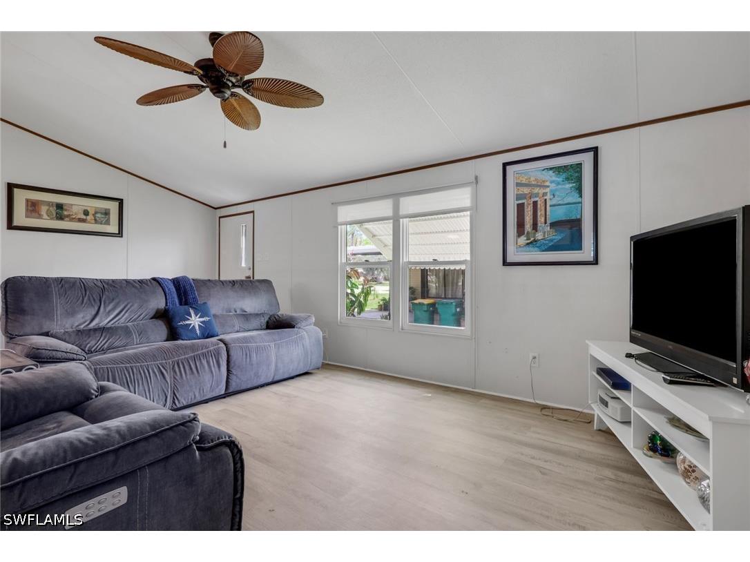 220 Ocean Reef Lane #129 Naples FL 34114 226016522 image5