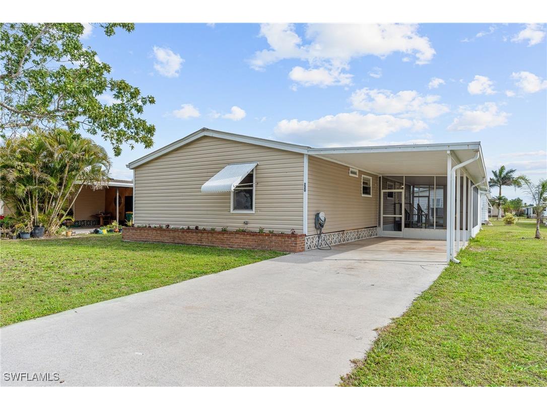 220 Ocean Reef Lane Naples FL 34114 225024493 image1