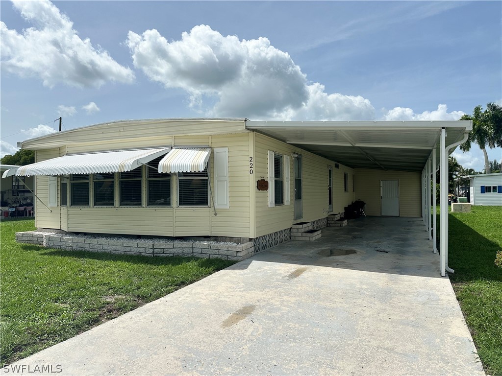 220 Pine Key Lane #209 Naples FL 34114 224057710 image1