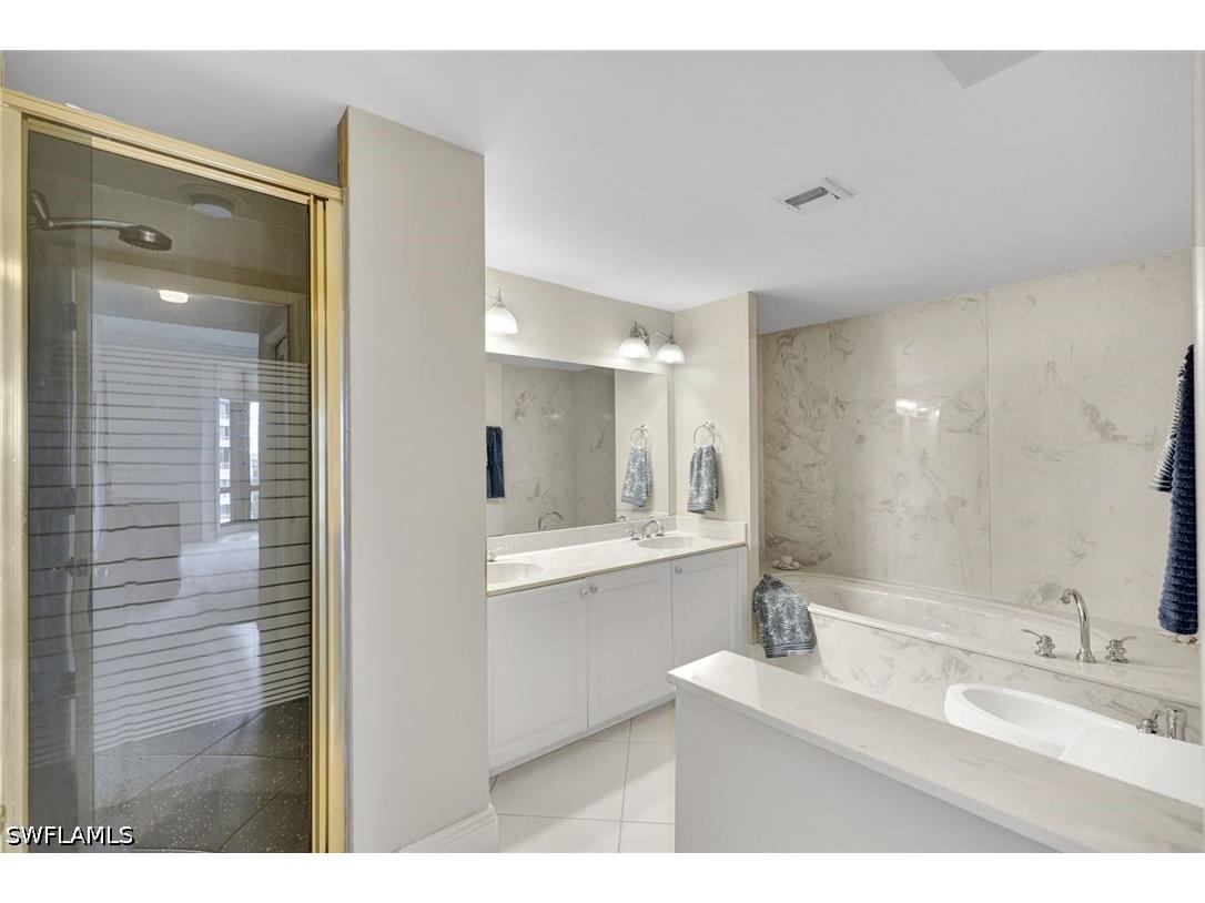 220 S Collier Boulevard #PH-C Marco Island FL 34145 226014160 image16