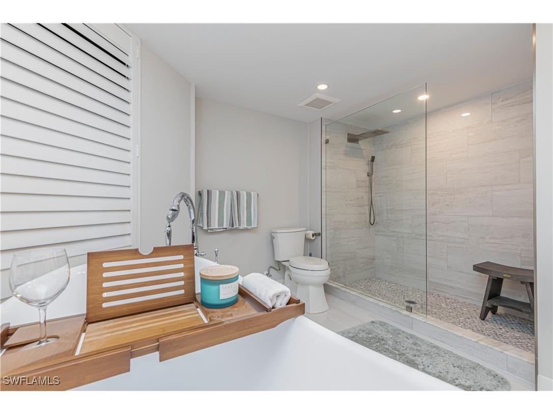 220 S Collier Boulevard #406 Marco Island FL 34145 225064689 image24