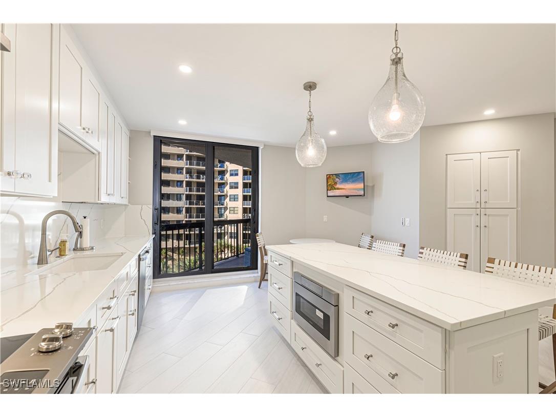 220 S Collier Boulevard #406 Marco Island FL 34145 225081858 image13