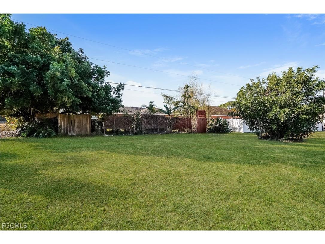 220 SE 13th Street Cape Coral FL 33990 2026008520 image14