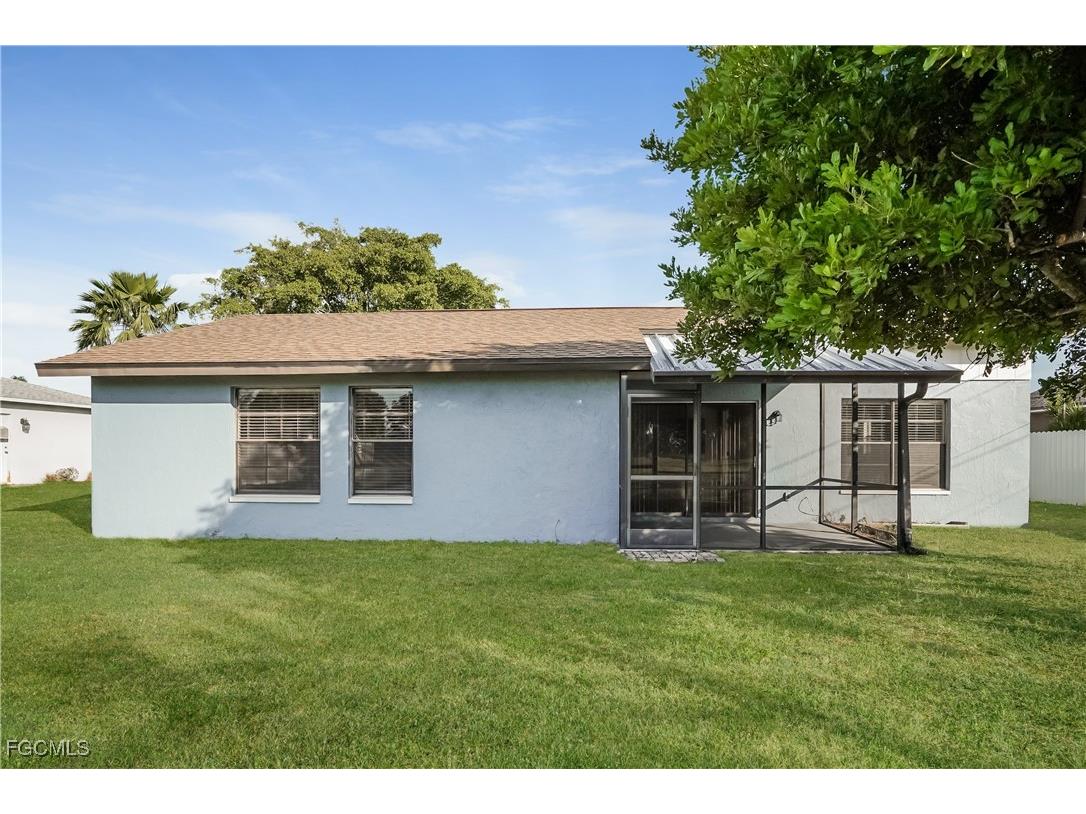220 SE 27th Terrace Cape Coral FL 33904 2025014216 image15