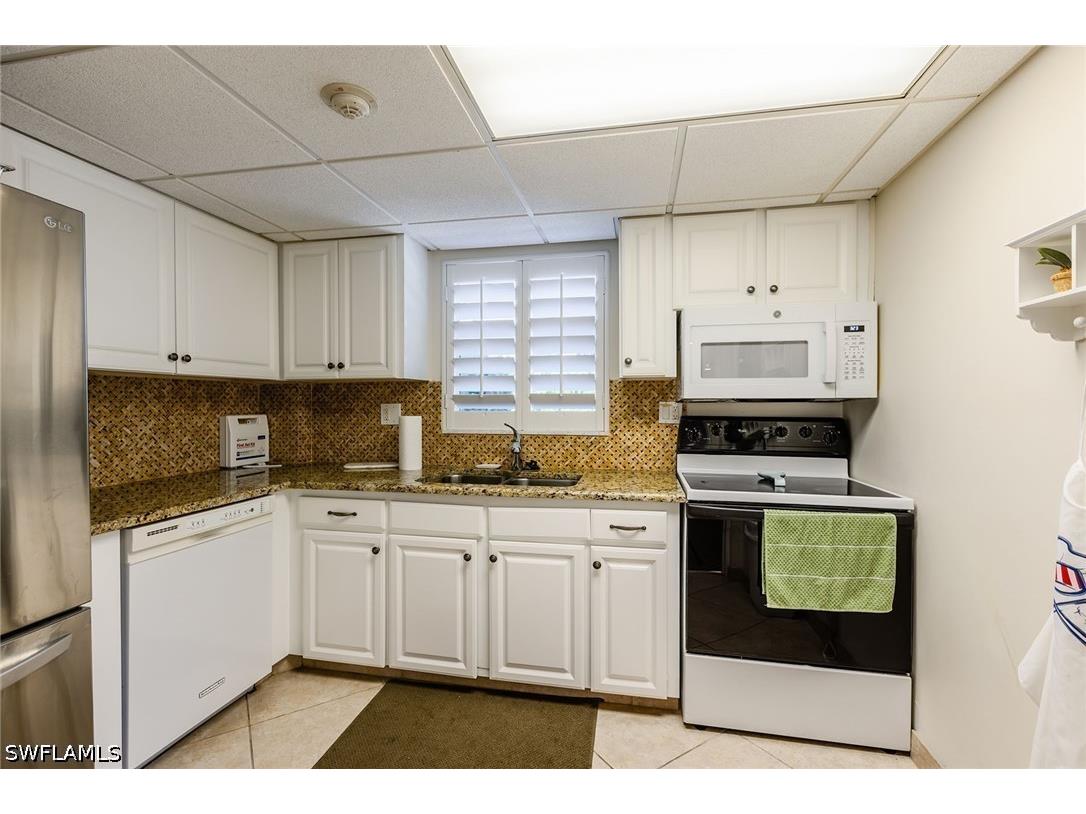 220 Seaview Court #314 Marco Island FL 34145 226018301 image26