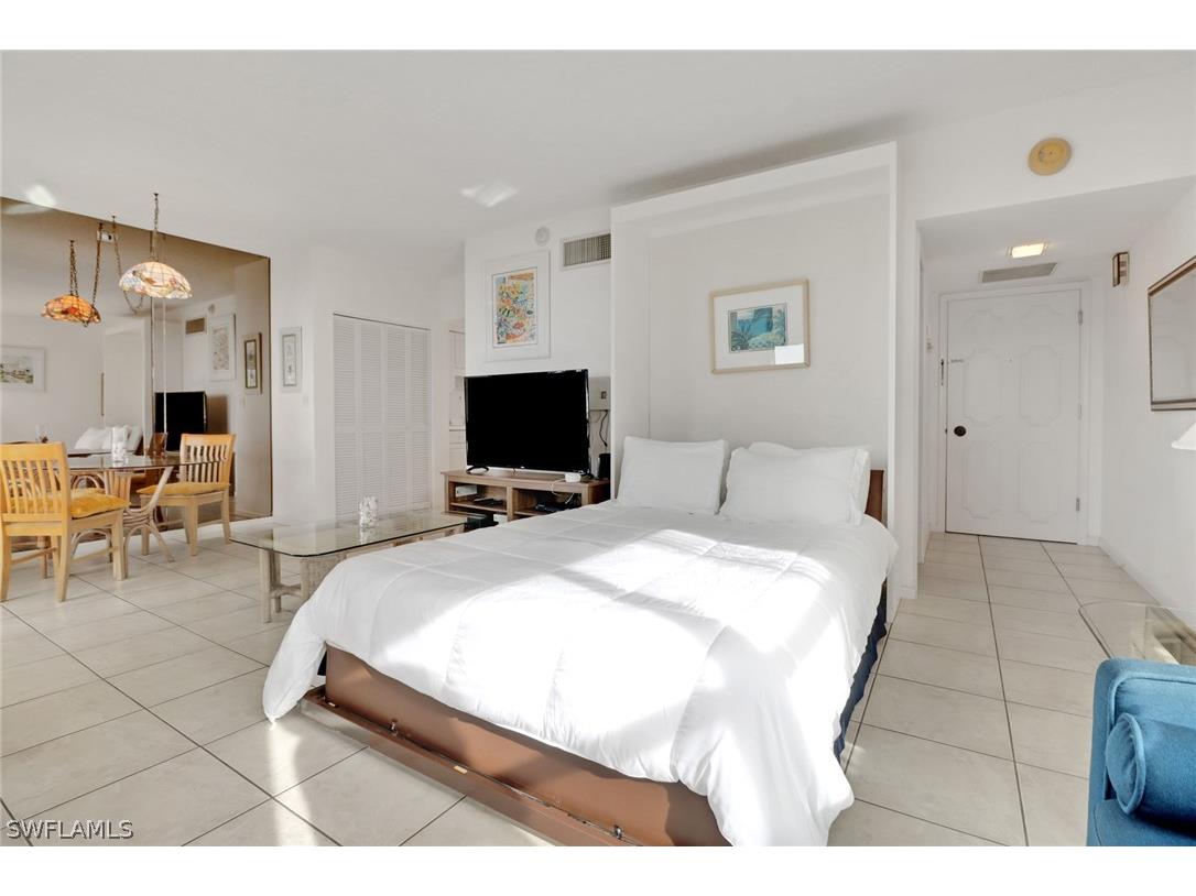 220 Seaview Court #316 Marco Island FL 34145 226009137 image18