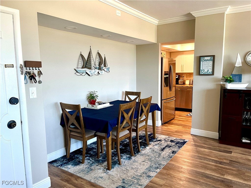 220 Seaview Court #504 Marco Island FL 34145 2026003682 image6