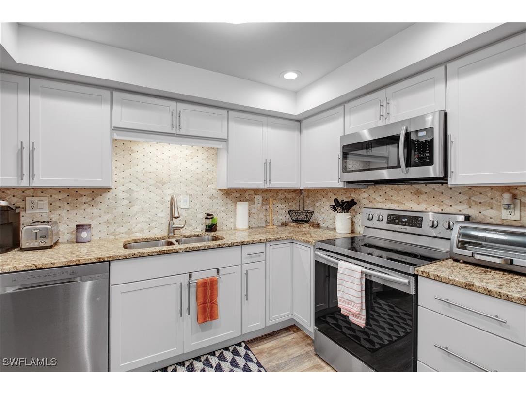 220 Seaview Court #504 Marco Island FL 34145 225072987 image5