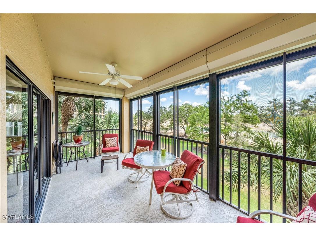 220 Vintage Circle #B-303 Naples FL 34119 224092402 image1