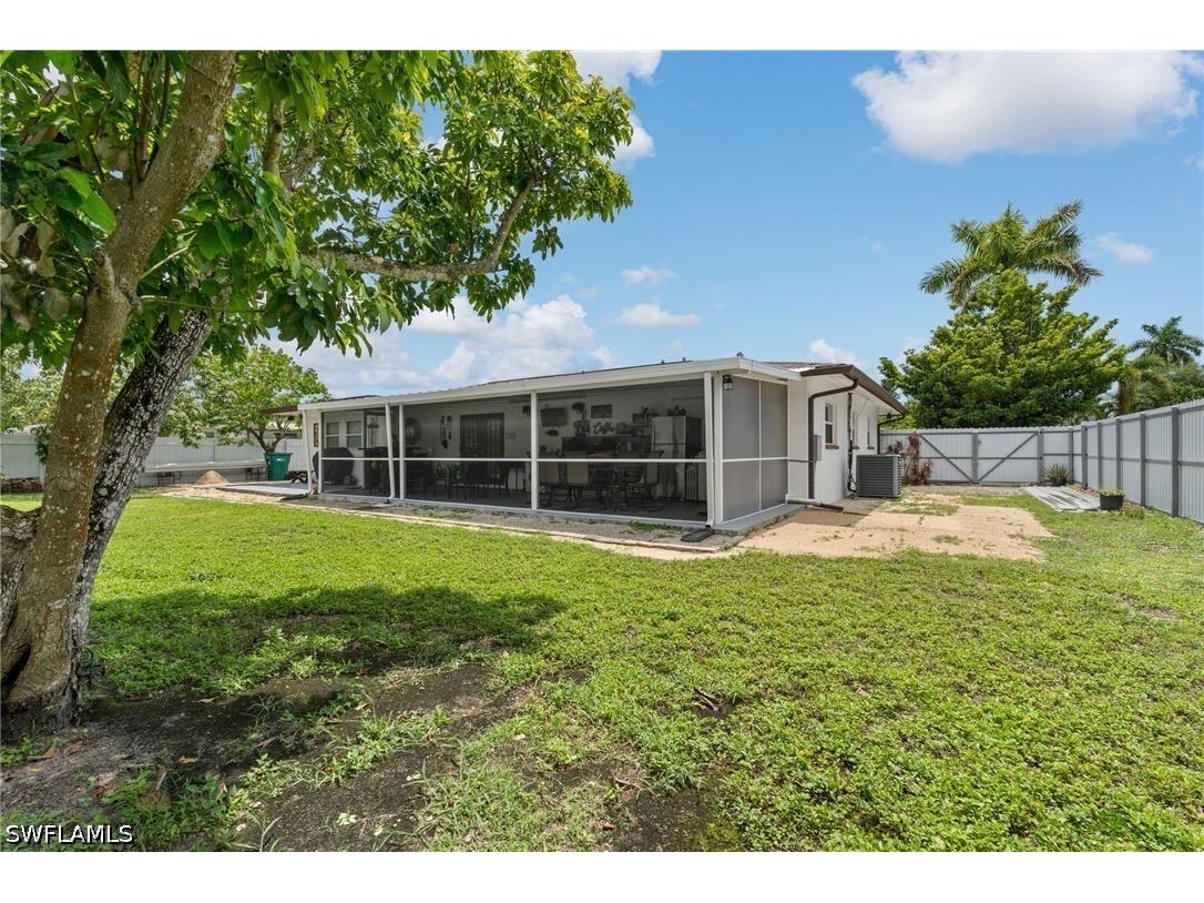 2200 44th Street SW Naples FL 34116 226024971 image16