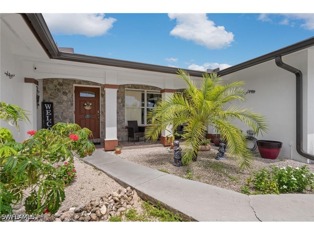 2200 44th Street SW Naples FL 34116 226024971 image2