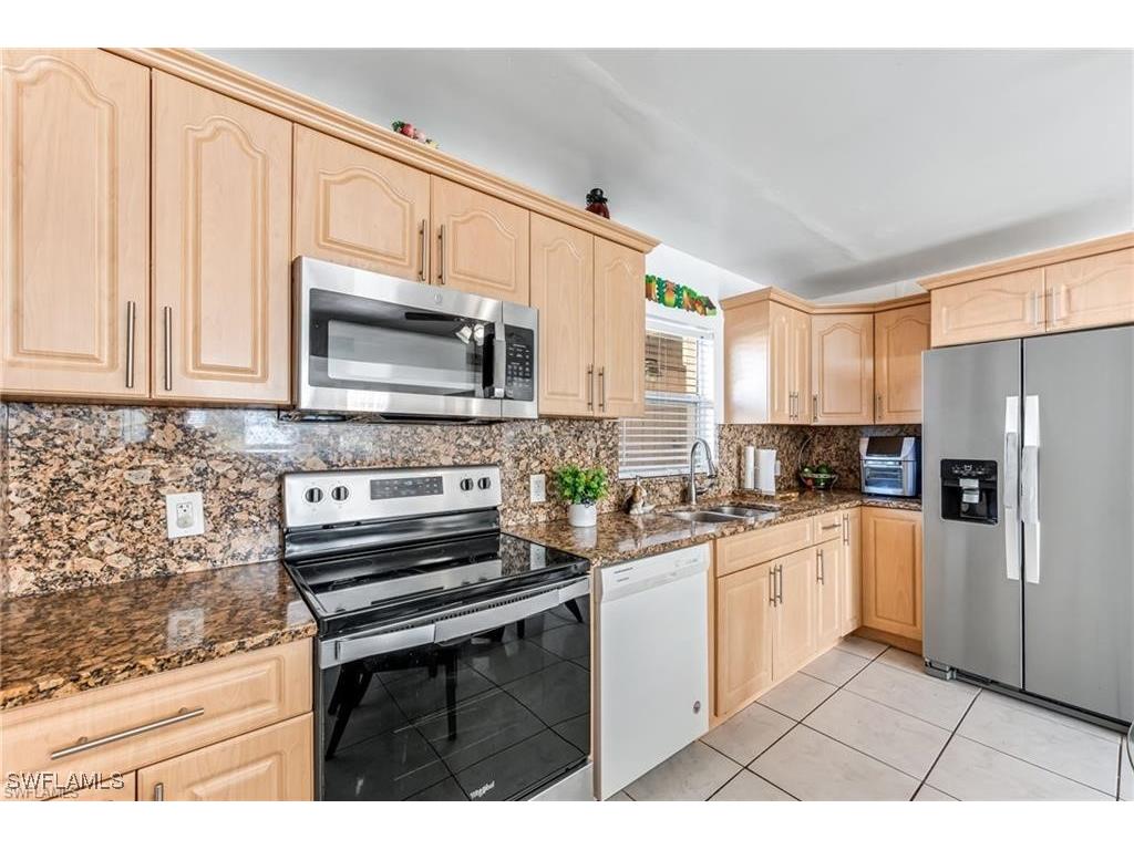 2200 50th Street SW Naples FL 34116 225055694 image1