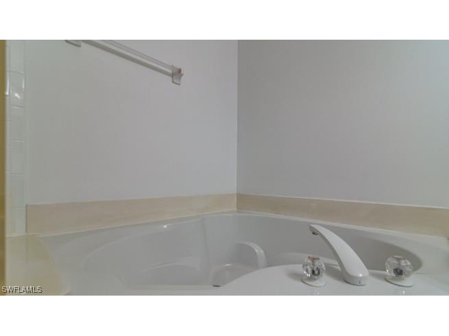 2200 Arielle Drive #1006 Naples FL 34109 225072681 image17