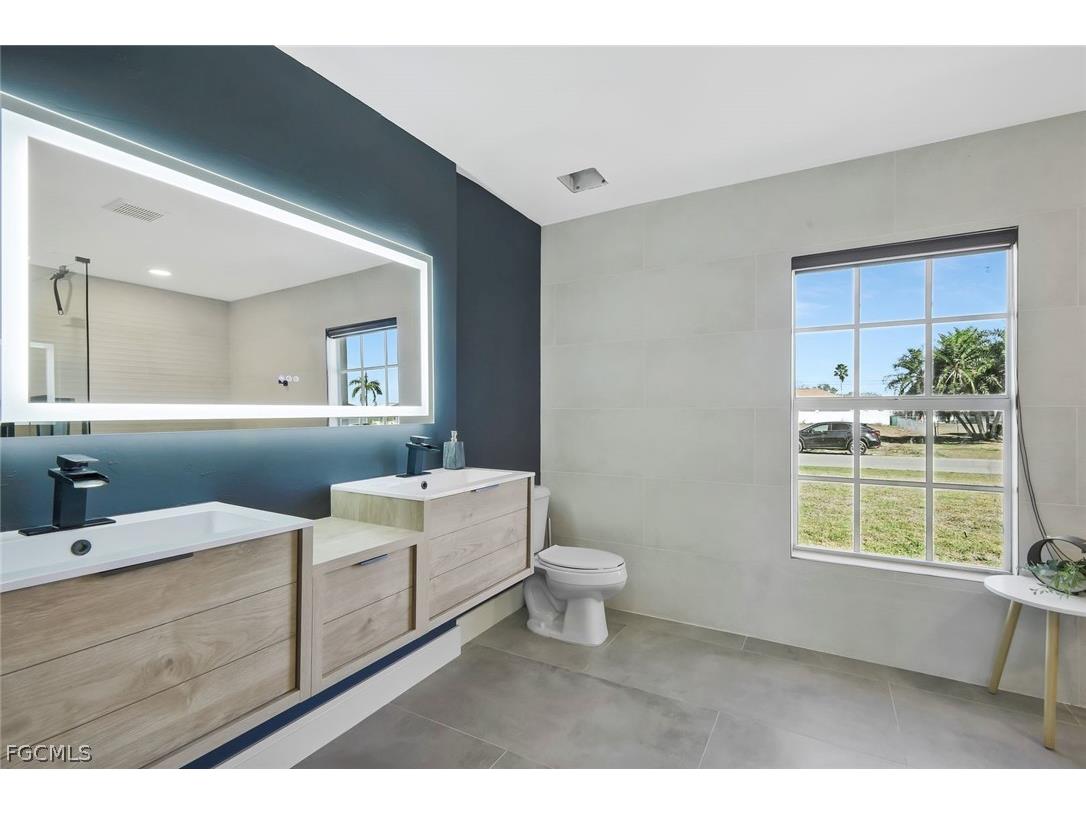 2200 NE 9th Avenue Cape Coral FL 33909 2026009709 image12