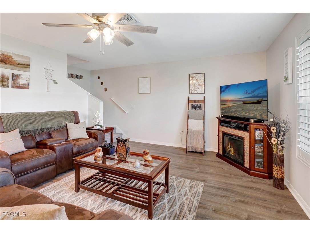 2200 NE Juanita Place Cape Coral FL 33909 2025000445 image17