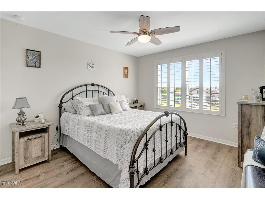 2200 NE Juanita Place Cape Coral FL 33909 2025000445 image34