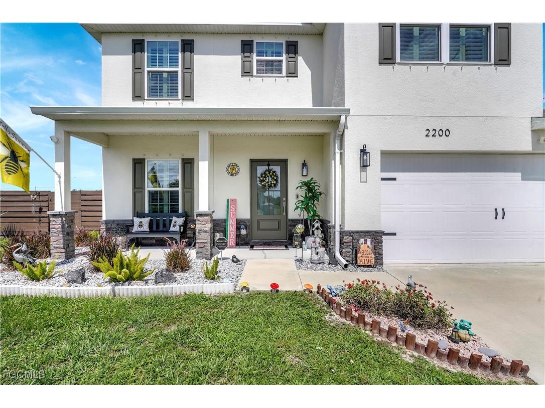 2200 NE Juanita Place Cape Coral FL 33909 2025000445 image6