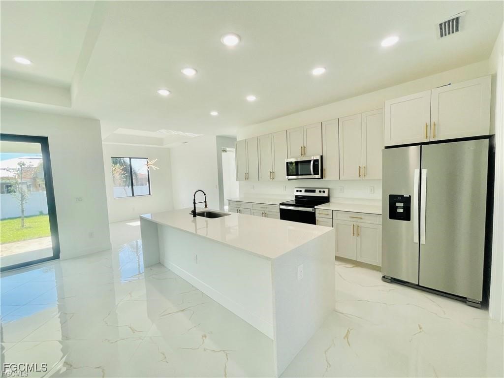 2200 NW 4th Terrace Cape Coral FL 33993 2025015426 image6