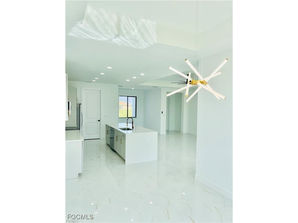 2200 NW 4th Terrace Cape Coral FL 33993 2025015426 image9