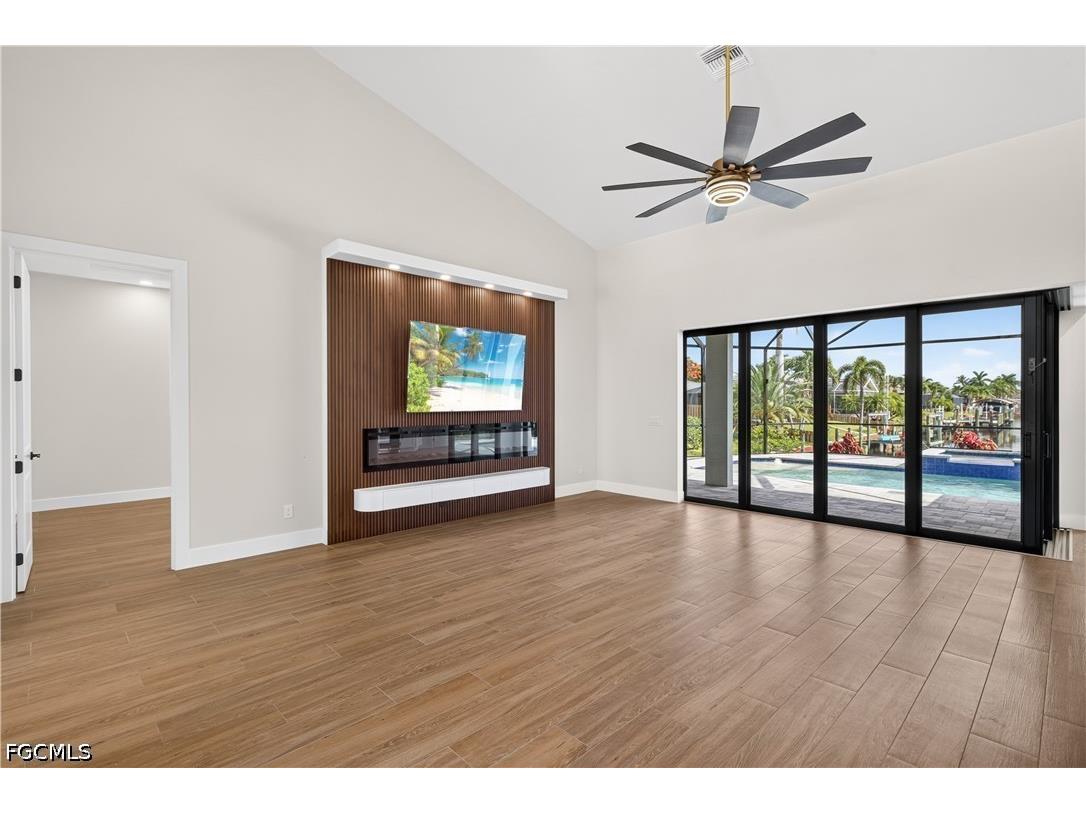 2201 Beach Parkway W Cape Coral FL 33914 2026027914 image18