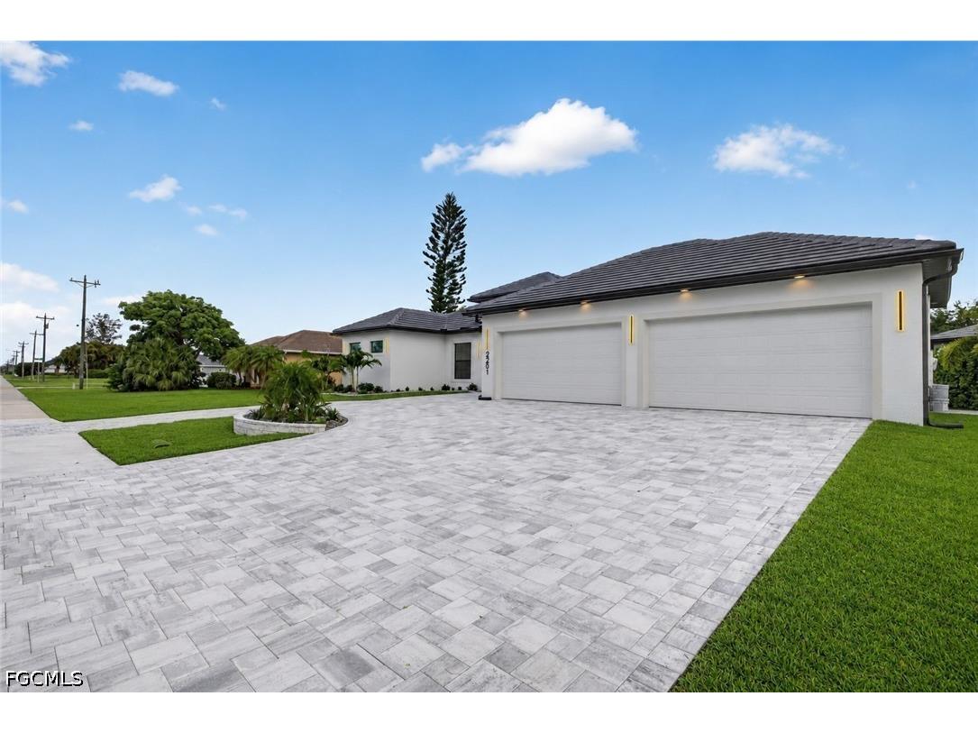 2201 Beach Parkway W Cape Coral FL 33914 2026027914 image7