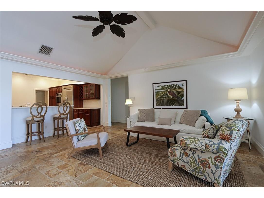 2201 Beacon Lane Naples FL 34103 226010969 image10