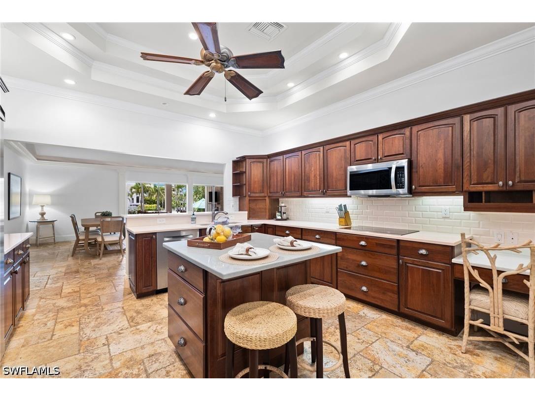 2201 Beacon Lane Naples FL 34103 226018596 image14