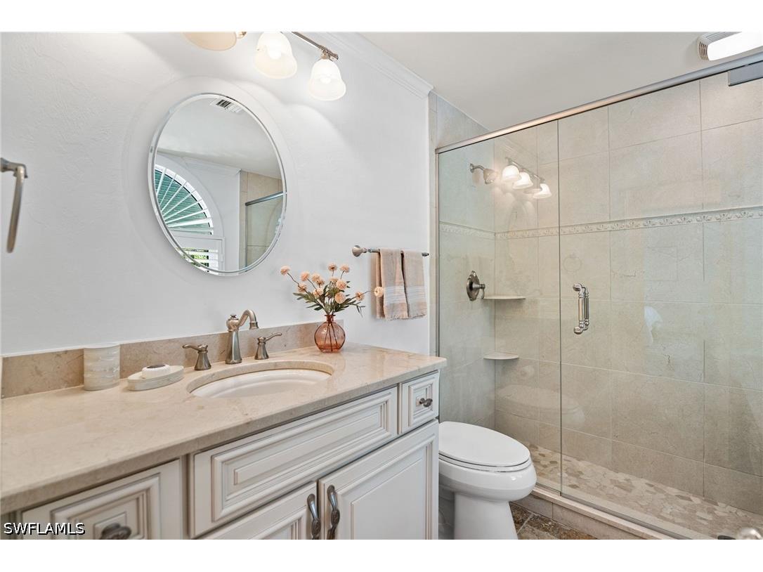 2201 Beacon Lane Naples FL 34103 226018596 image18