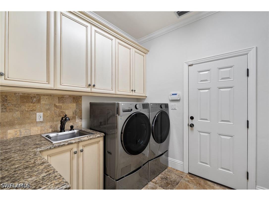 2201 Beacon Lane Naples FL 34103 226018596 image21