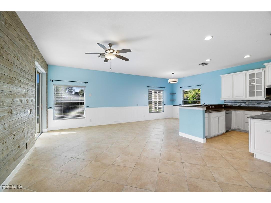 2201 Cape Heather Circle Cape Coral FL 33991 2025022328 image17