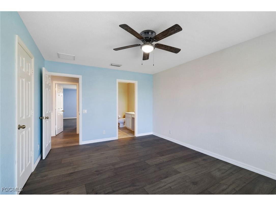 2201 Cape Heather Circle Cape Coral FL 33991 2025022328 image27