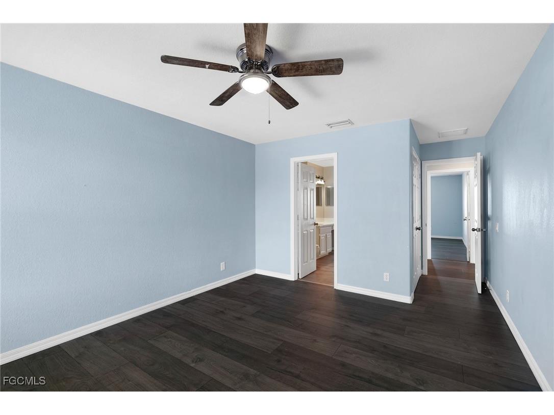 2201 Cape Heather Circle Cape Coral FL 33991 2025022328 image32