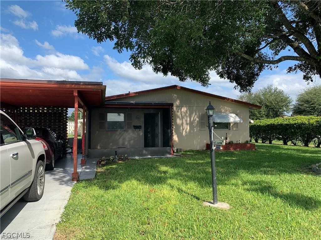 2201 Croton Court Lehigh Acres FL 33936 2026009552 image1